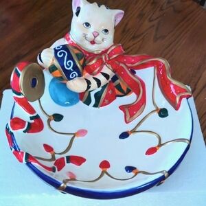 Signature Home Collection Kitty Ceramic Candy/Snack Bowl. Christmas. Holiday